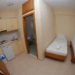 Nikos And Hotel Sarande